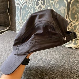 Lululemon || Lightweight Sheer Running Hat